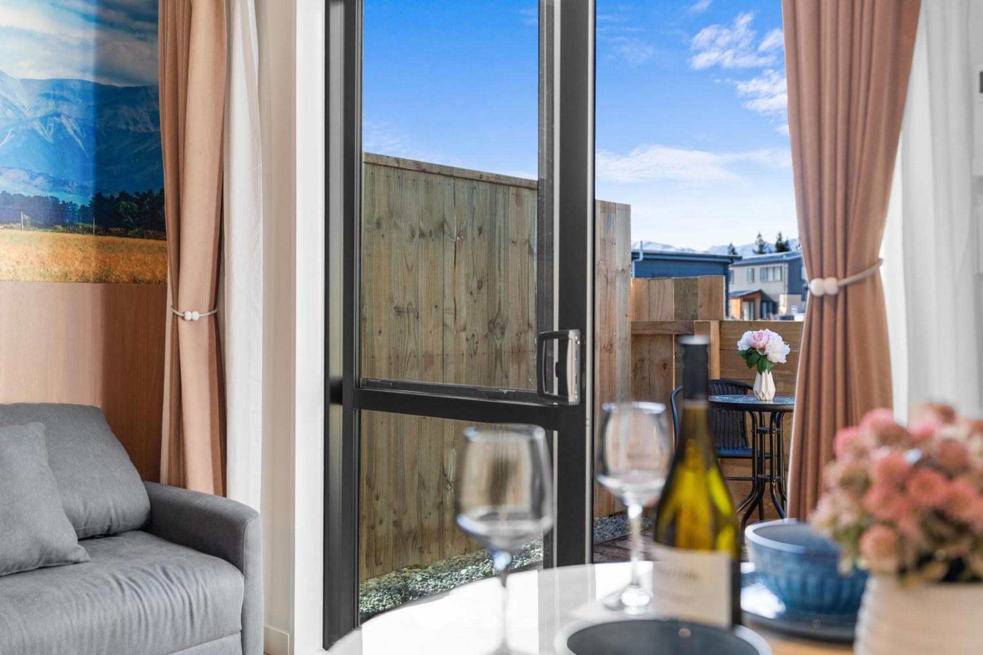 Sunshine Suites Lake Tekapo Εξωτερικό φωτογραφία